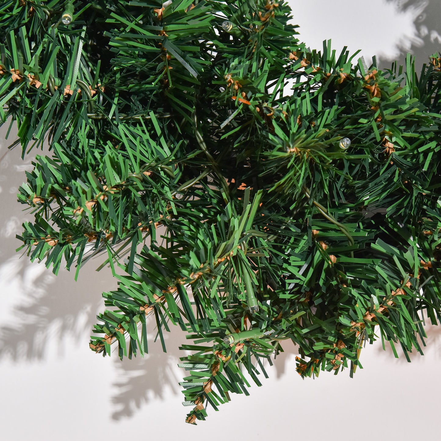 HOMCOM Christmas Wreath Decoration, 50 LED Lights