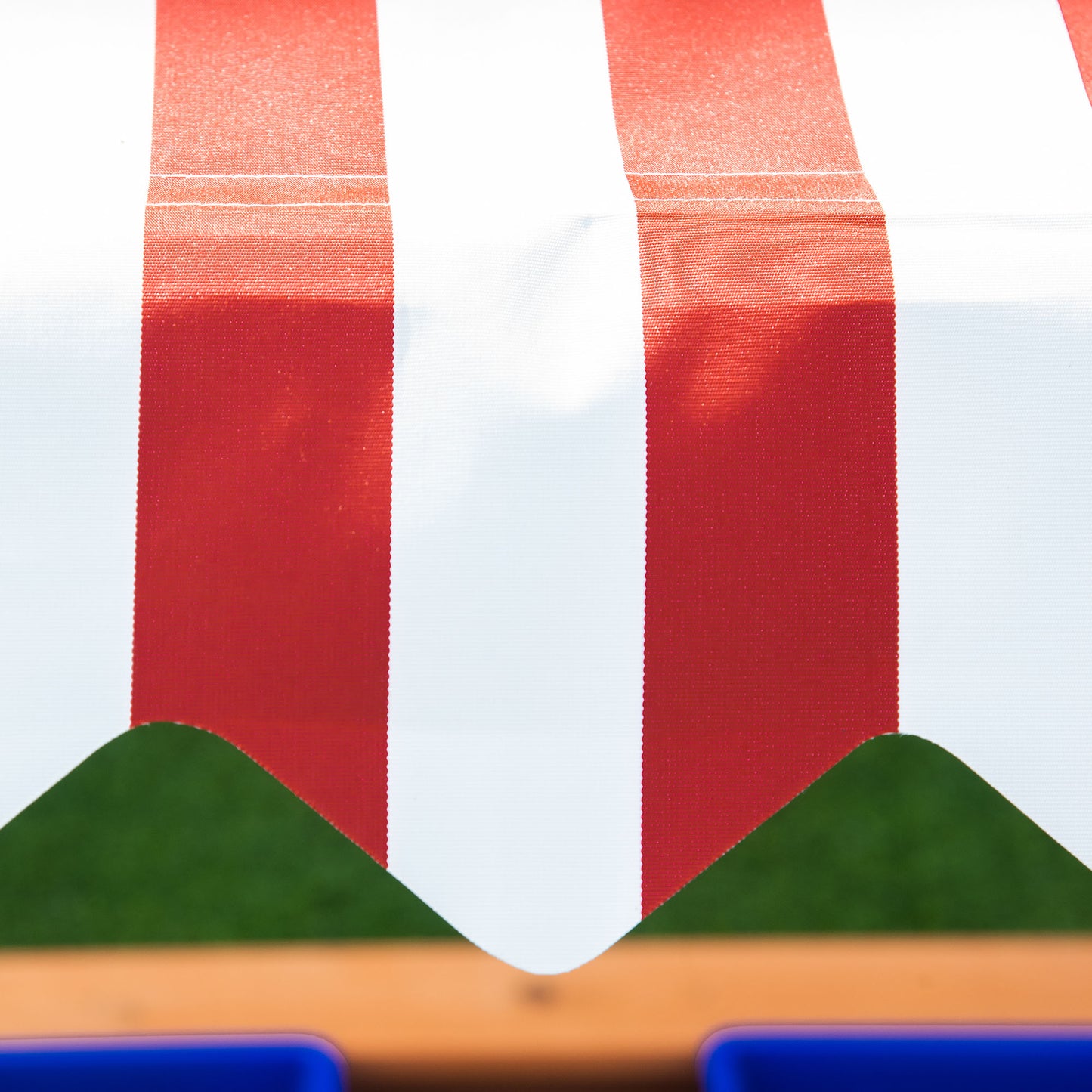 outsunny-kids-wooden-sandbox-children-sand-play-station-outdoor-with-adjustable-height-cover-bottom-liner-seat-plastic-basins-aged-3-7-years-old