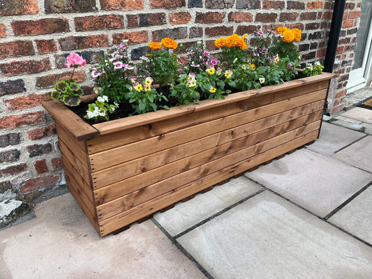 Outsunny Raised Bed for Garden with Trellis, Galvanised Planter Box with Diamond Pattern, Drainage Holes for Vegetables, Herbs and Flowers, 90 x 40 x 120 cm, Black