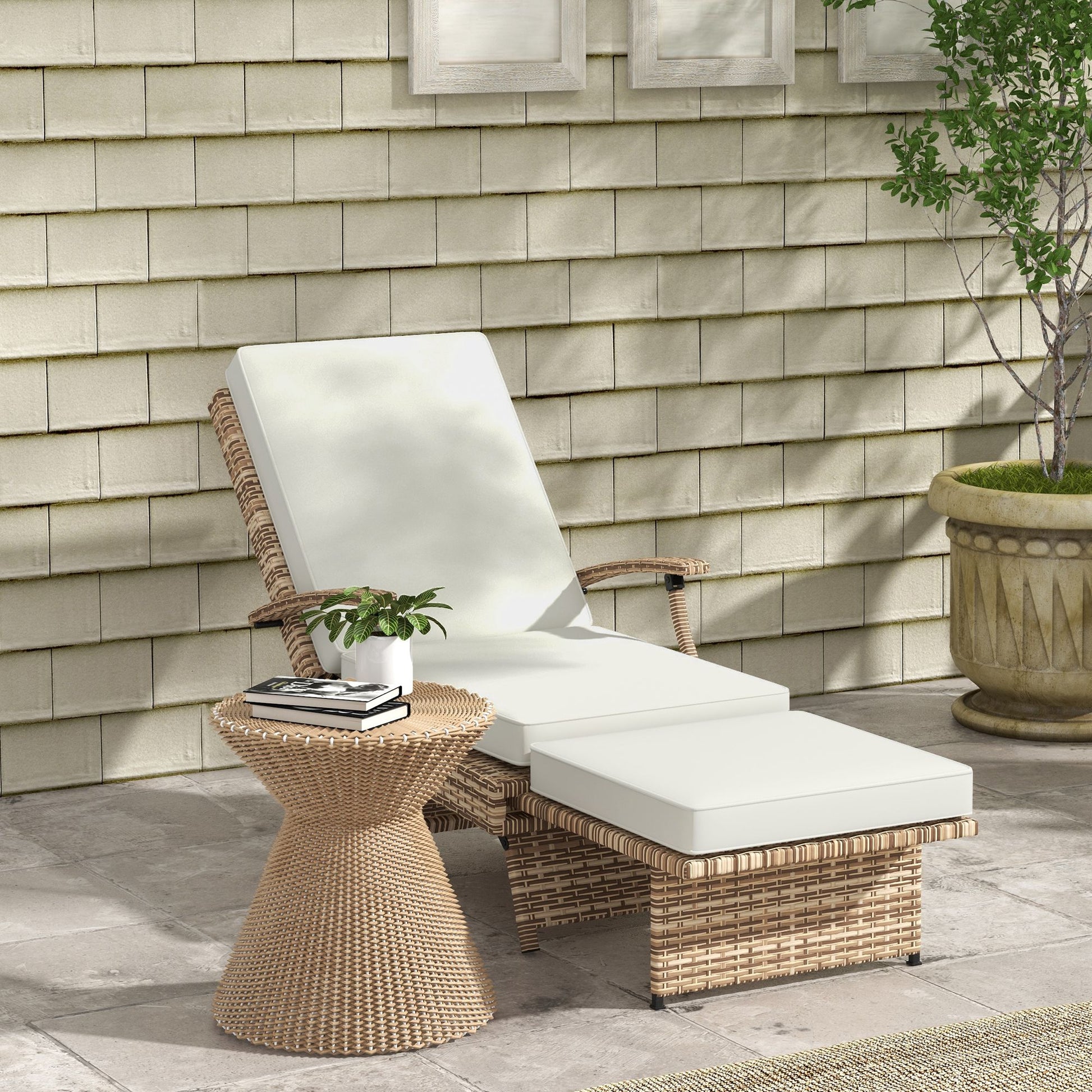 Outsunny 80° Reclining Rattan Lounger - White/Brown