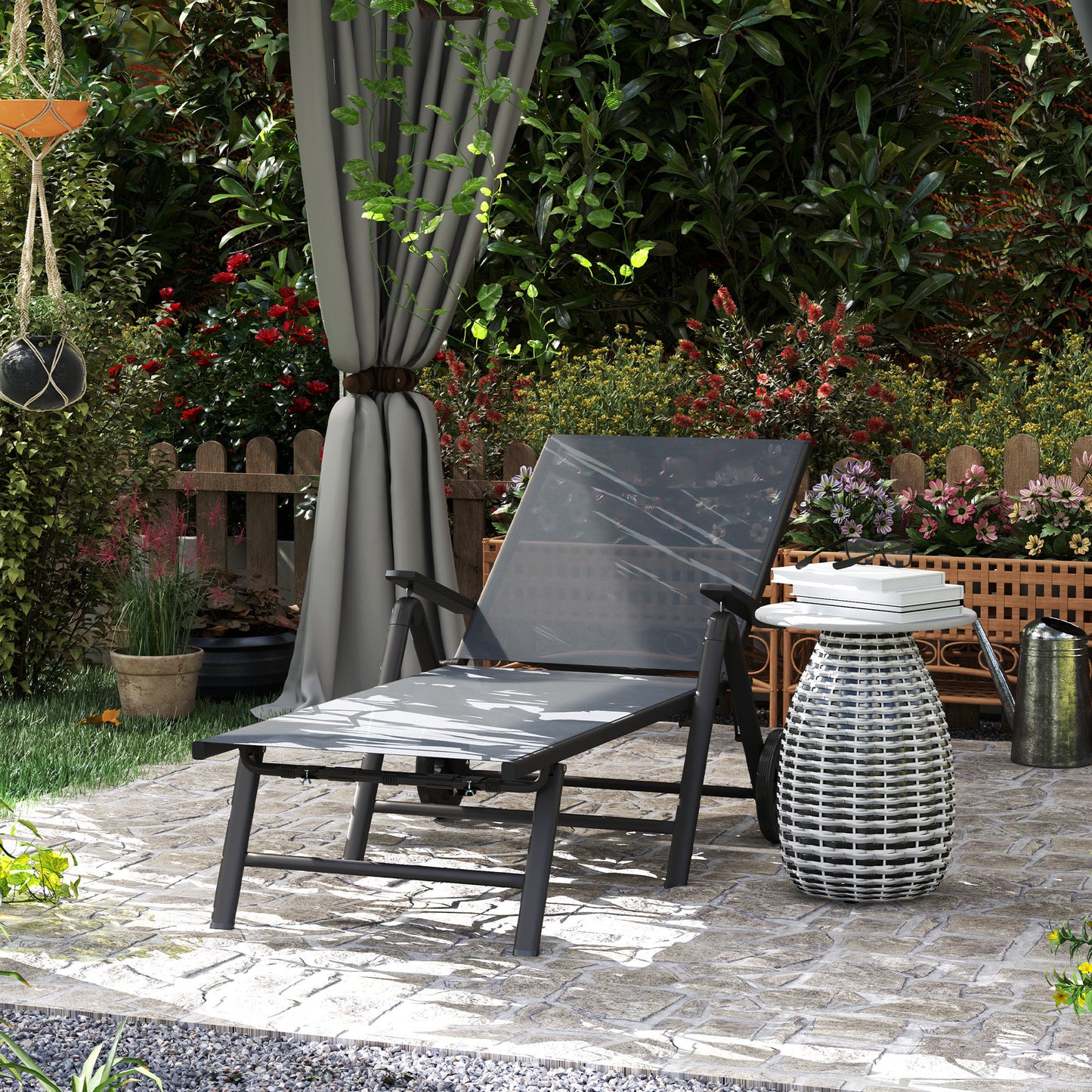 Outsunny Folding Sun Lounger with Wheels, 5-Position Adjustable Garden Chaise Lounge Sunbed with Armrests, Metal Frame Outdoor Portable Reclining Chair for Beach, Porch, Grey