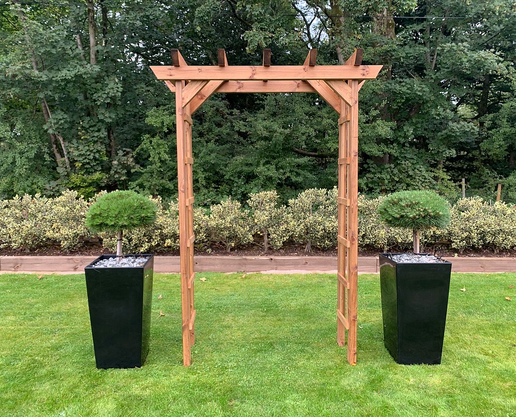 Transform Your Outdoors with the Devonshire Grand Arch