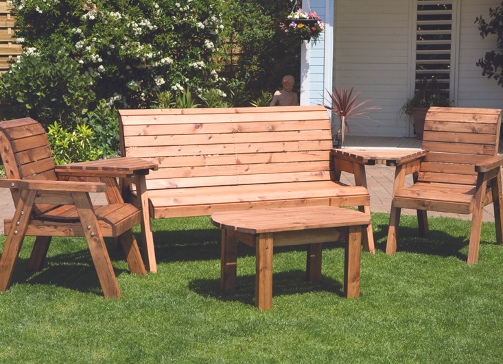 Stylish FSC Outdoor Seating - Built for Comfort & Durability