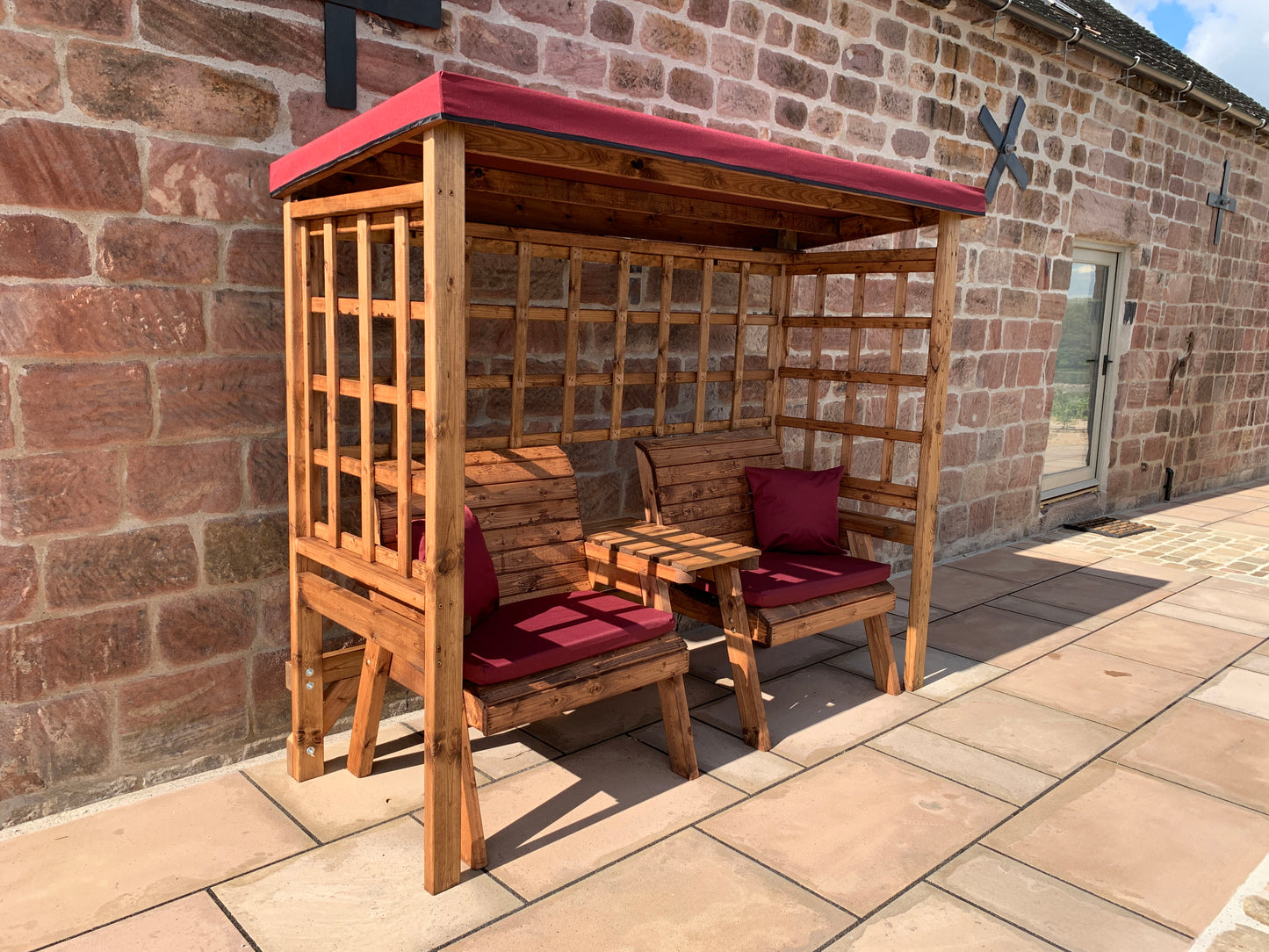 Grand Henley Arbour Burgundy