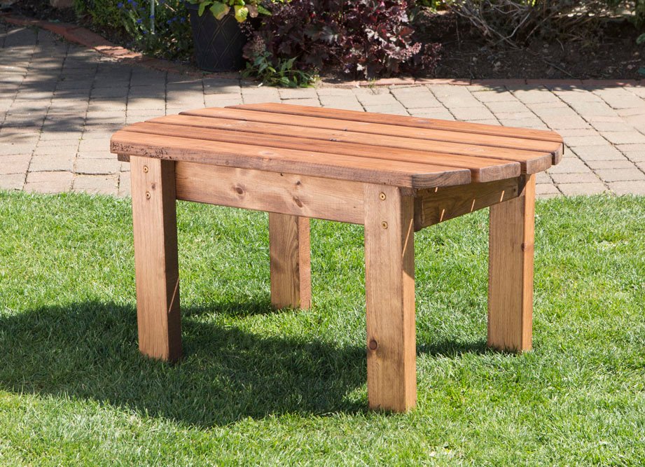Charming Kids Outdoor Table – Fun & Durable Playtime Essential