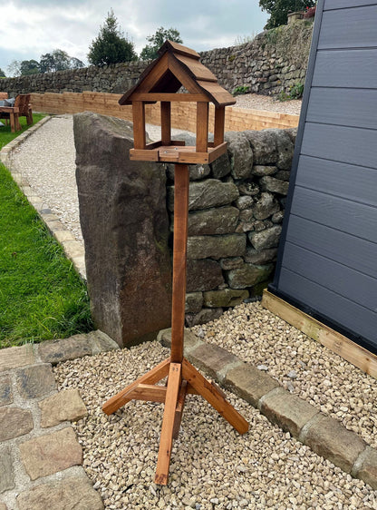 Premium Bird Feeding Table