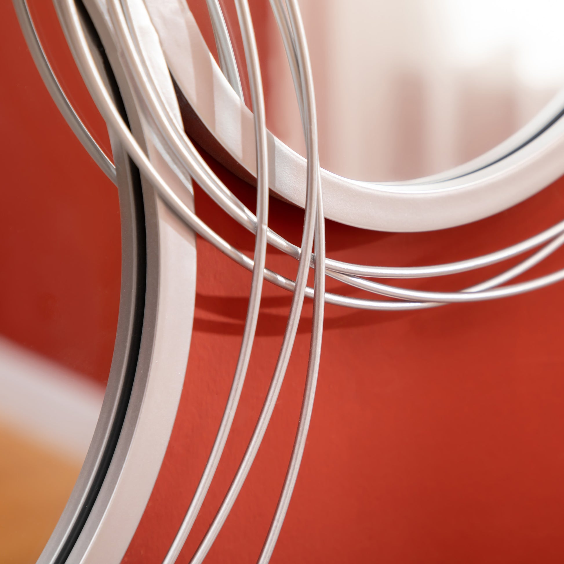 HOMCOM Metal Wall Art Modern Decorative Mirror Decor Hanging Home Wall Sculptures for Living Room Bedroom Dining Room, Silver