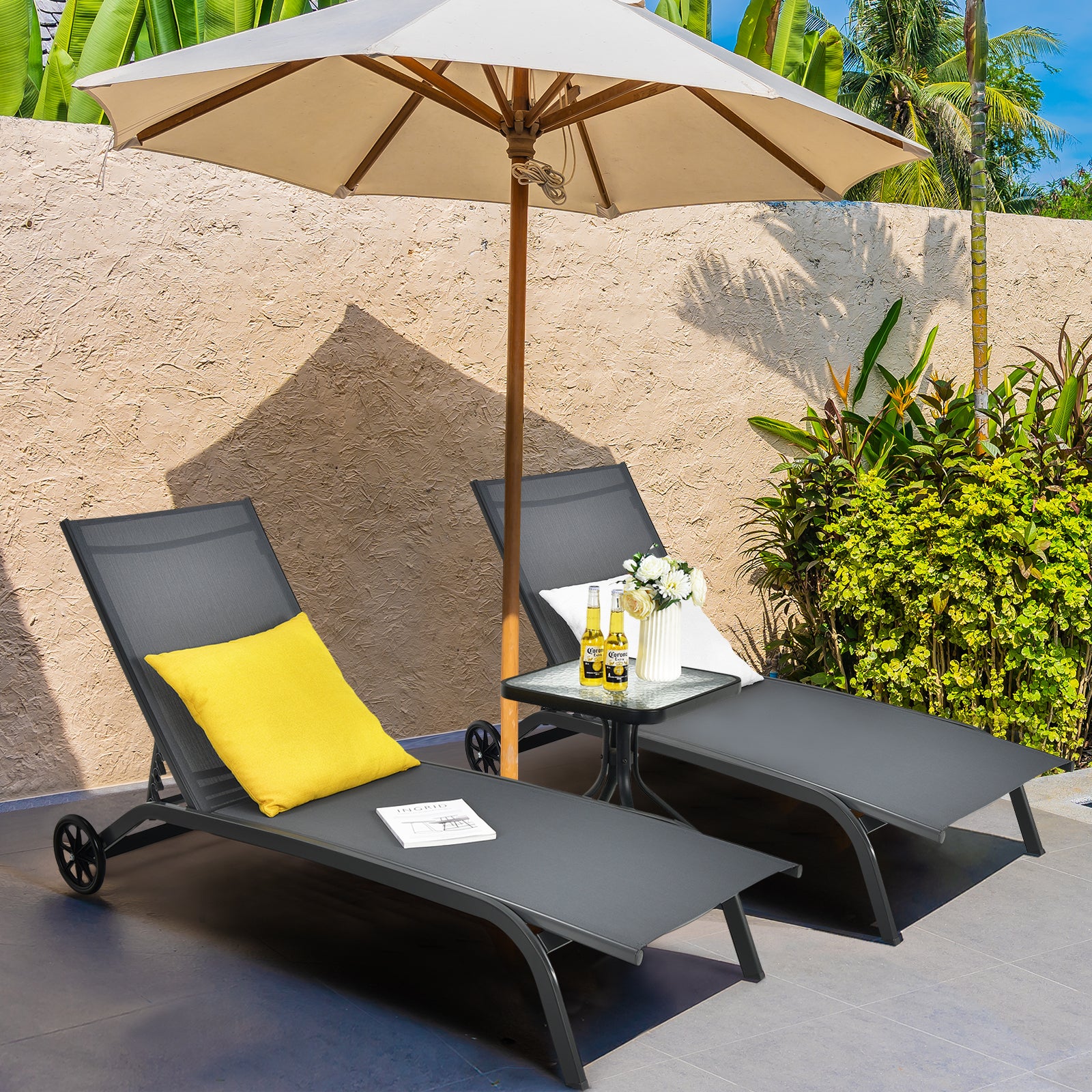 Adjustable Chaise Lounge with Smooth Wheels and Quick-drying Fabric-Grey