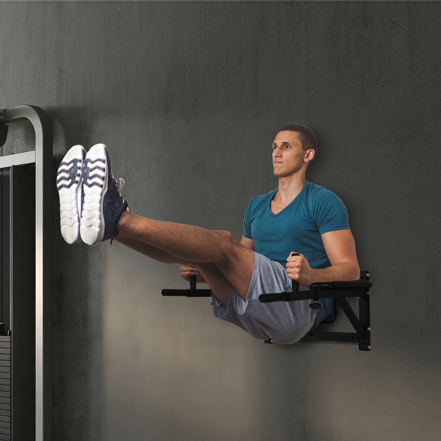 HOMCOM Wall Mounted Dip Station Rack-Black