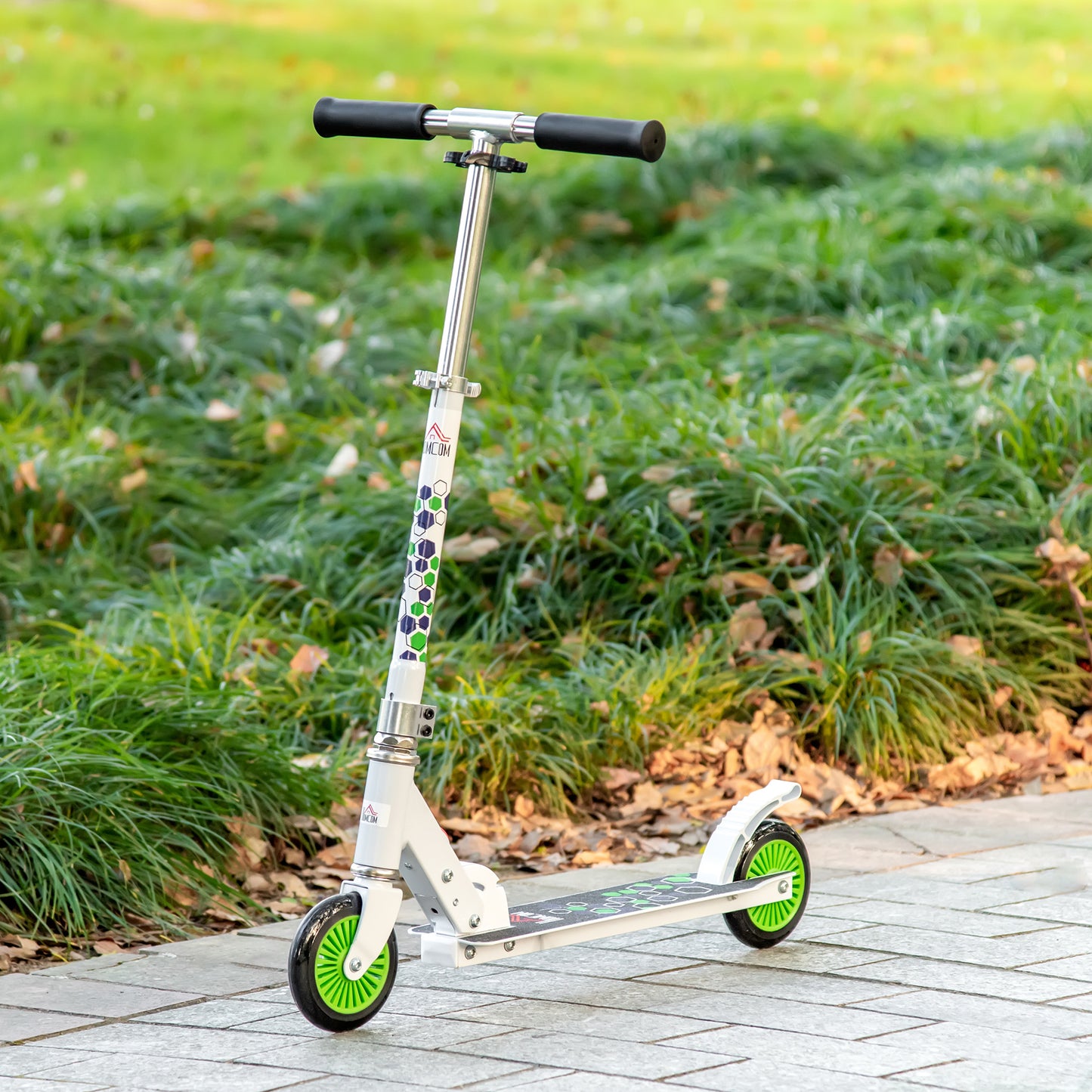 HOMCOM Toddler Scooter for Boys and Girls 3-8 Years, One-Click Foldable Kick Scooter with Adjustable Height Brake  Aluminium, White