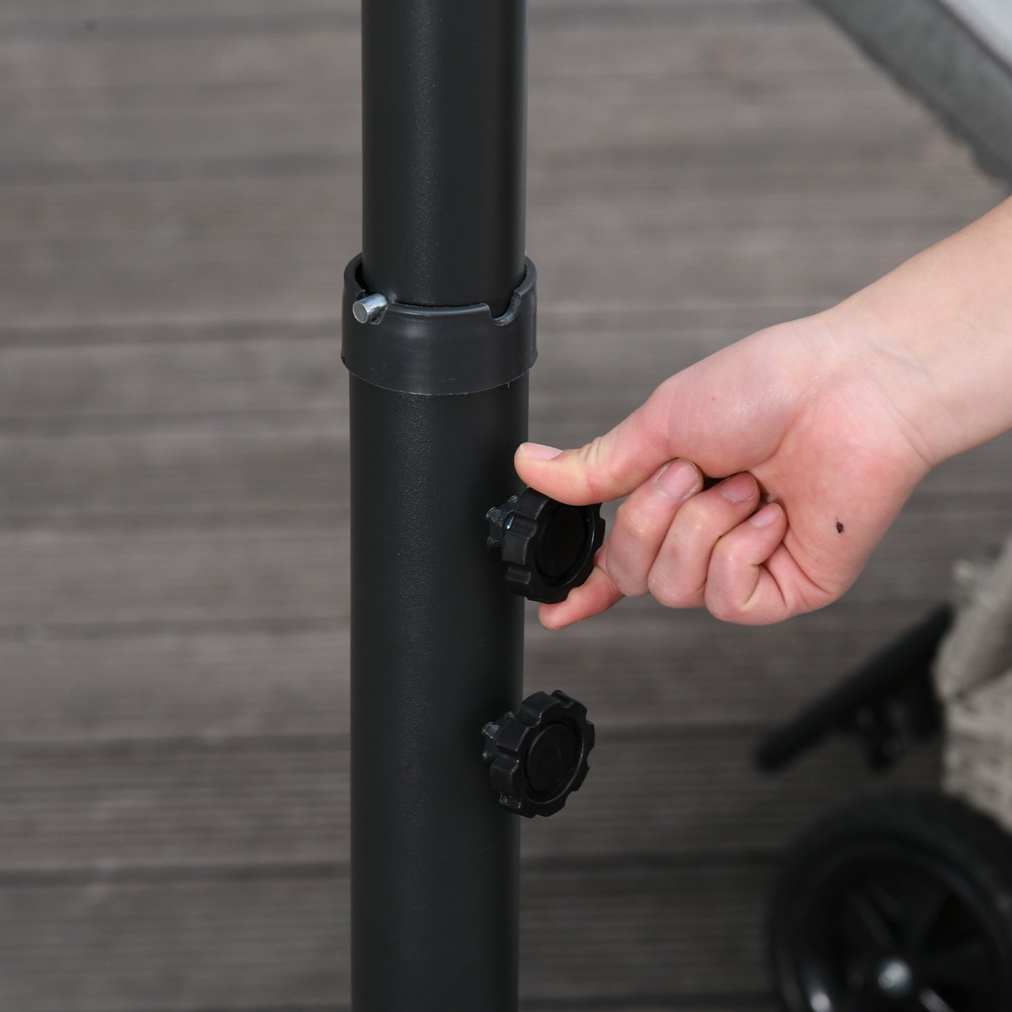 Outsunny 2.45m Overhanging Cantilever Parasol, Heavy Duty Waterproof Garden Umbrella with Cross Base, Black