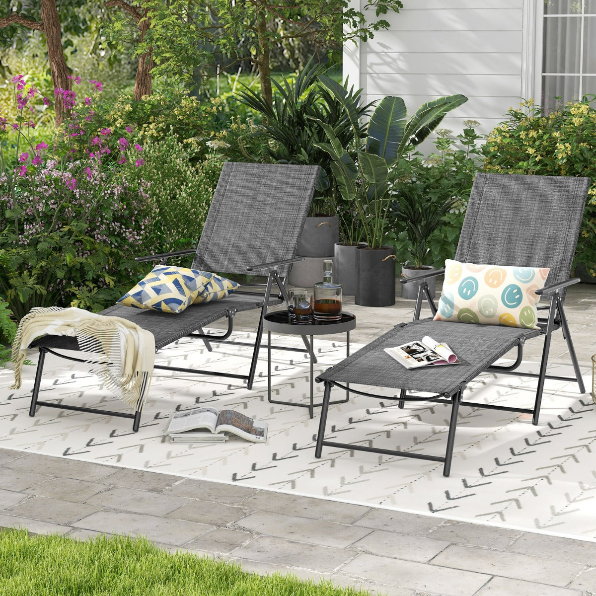 Patio Folding Chaise Lounge Chairs with 6-Level Backrest and Solid Metal Frame-Grey
