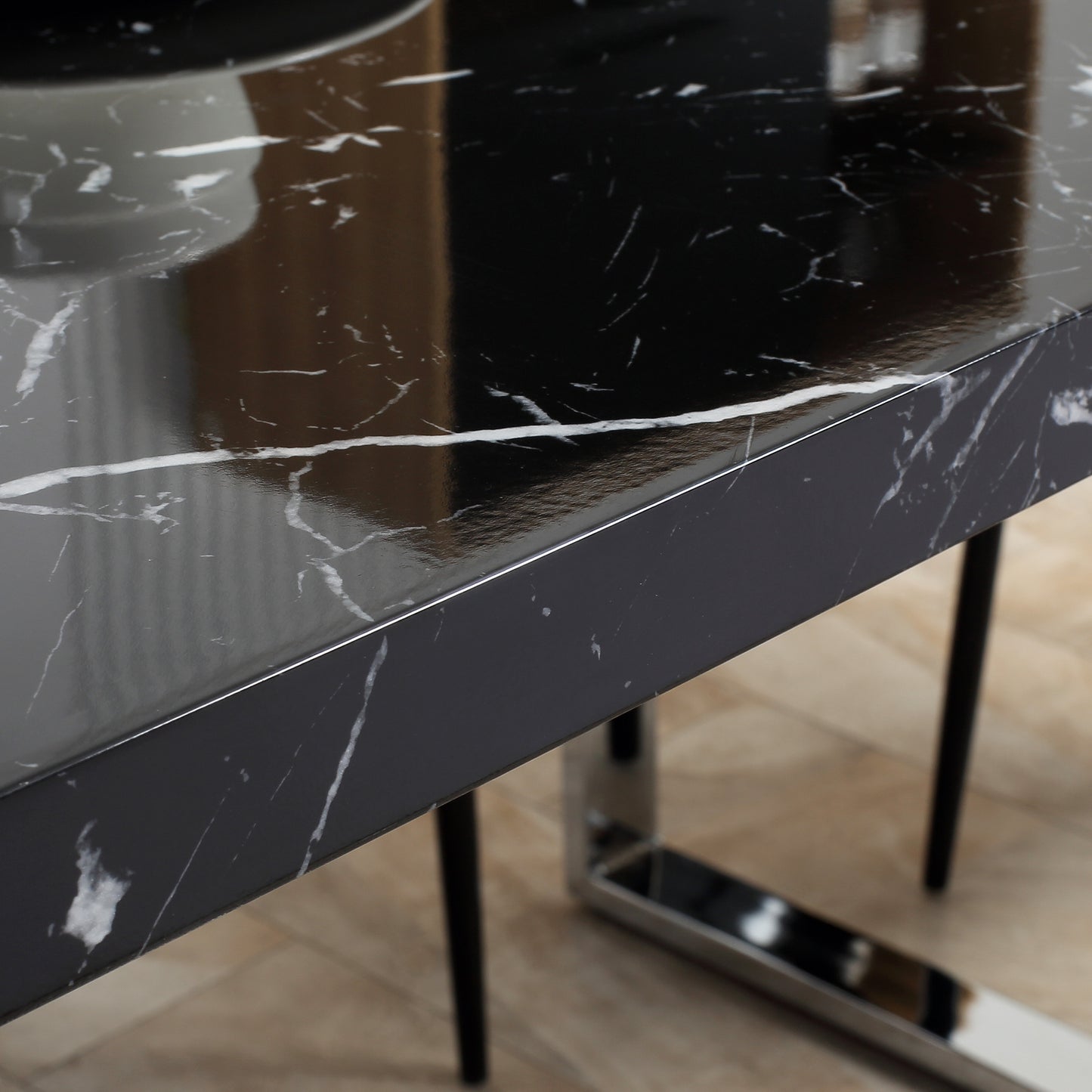 HOMCOM Modern Dining Room Table Rectangular Kitchen Table for 6-8 People with Marble Effect Tabletop Steel Legs 155 cm Black