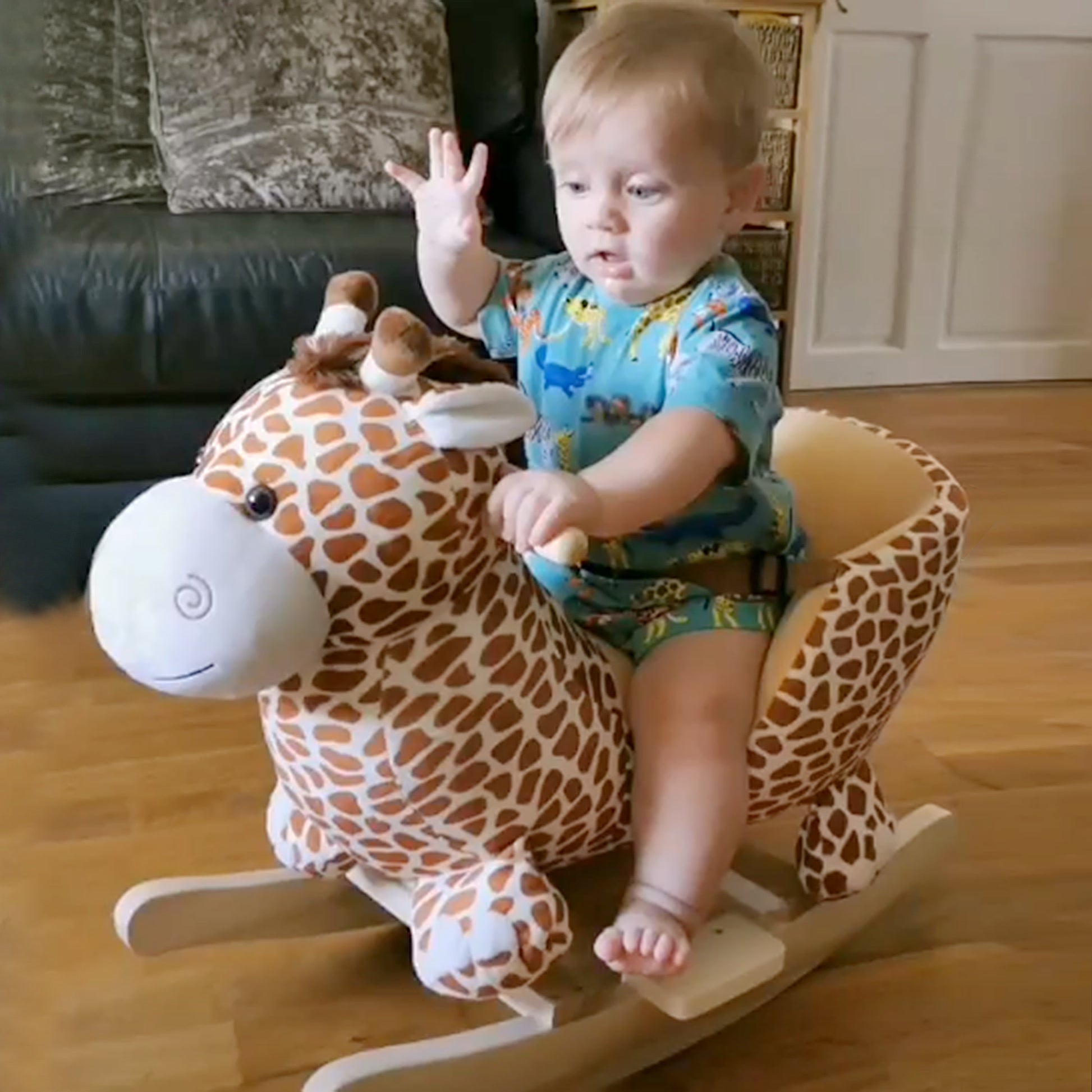 HOMCOM Kids Rocking Horse Toys Giraffe Seat w/ Sound Toddlers Baby Toy-Giraffe 
