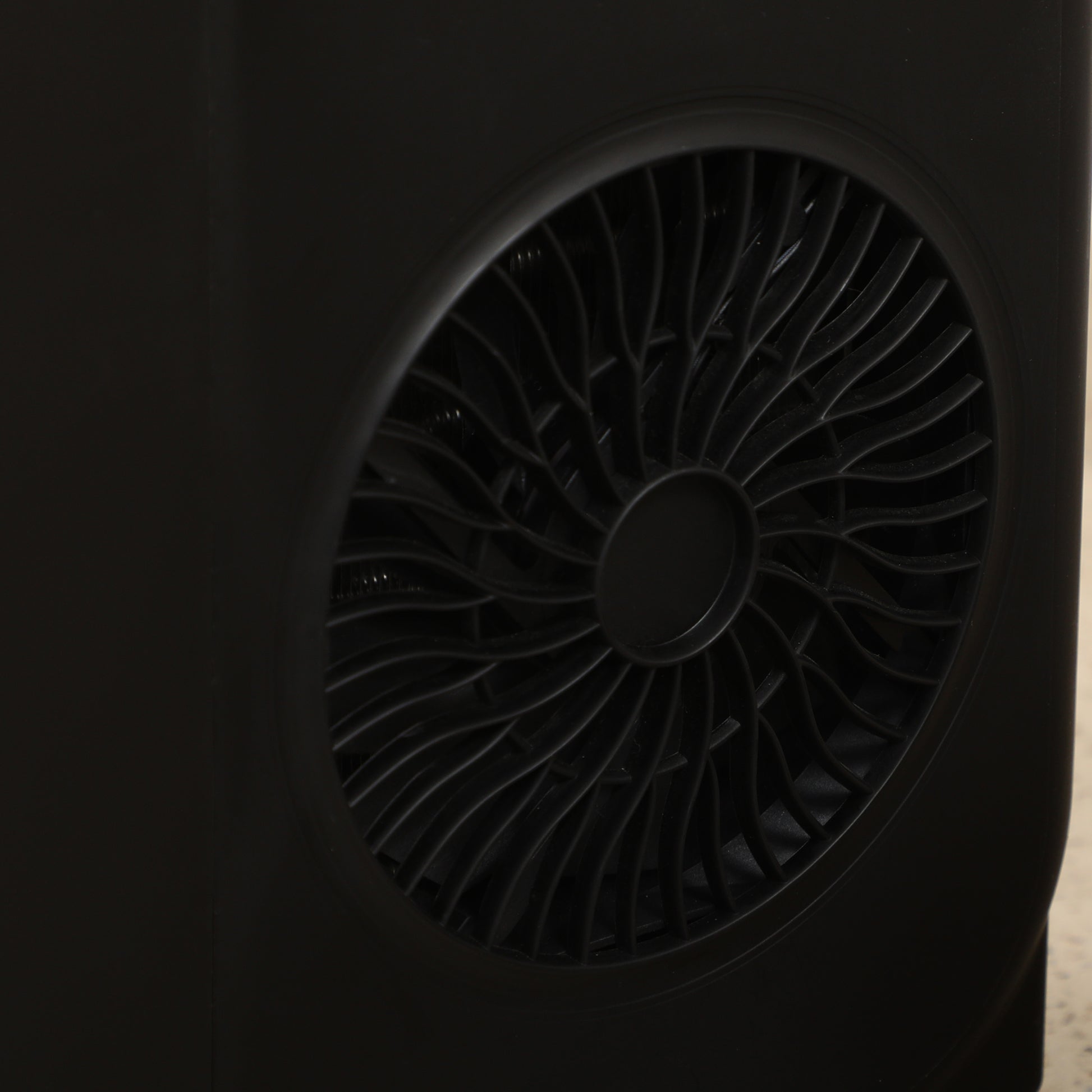 HOMCOM Ice Maker Machine Counter Top, 12Kg in 24 Hrs, 9 Cubes Ready in 6-12Mins, Portable Ice Cube Maker with Ice Scoop and Basket, Black