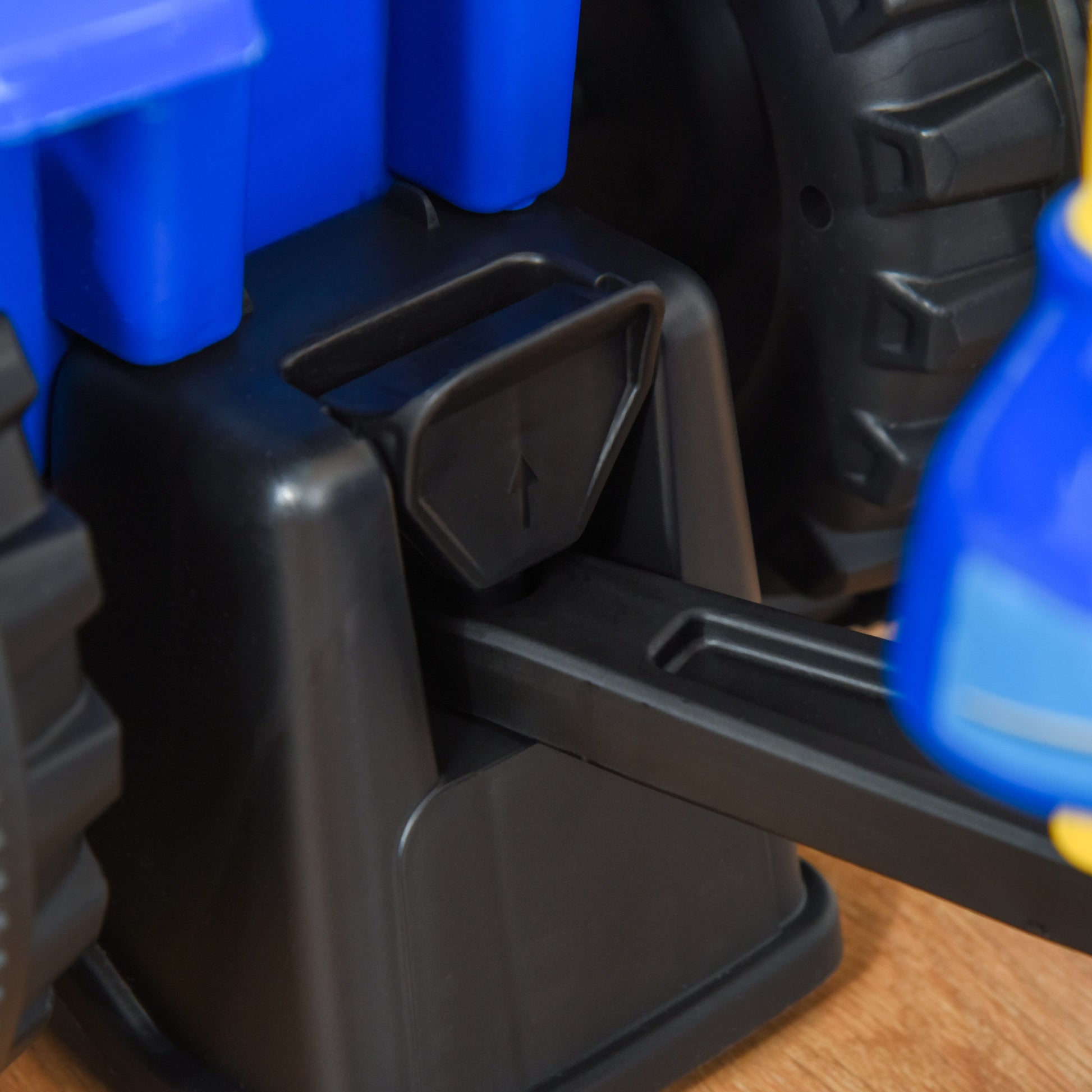 HOMCOM Compatible Baby Toddler Sliding Car NEW HOLLAND Licensed Foot to Floor Slider w/ Horn Storage Big Steering Wheel for 12-36 Months Blue