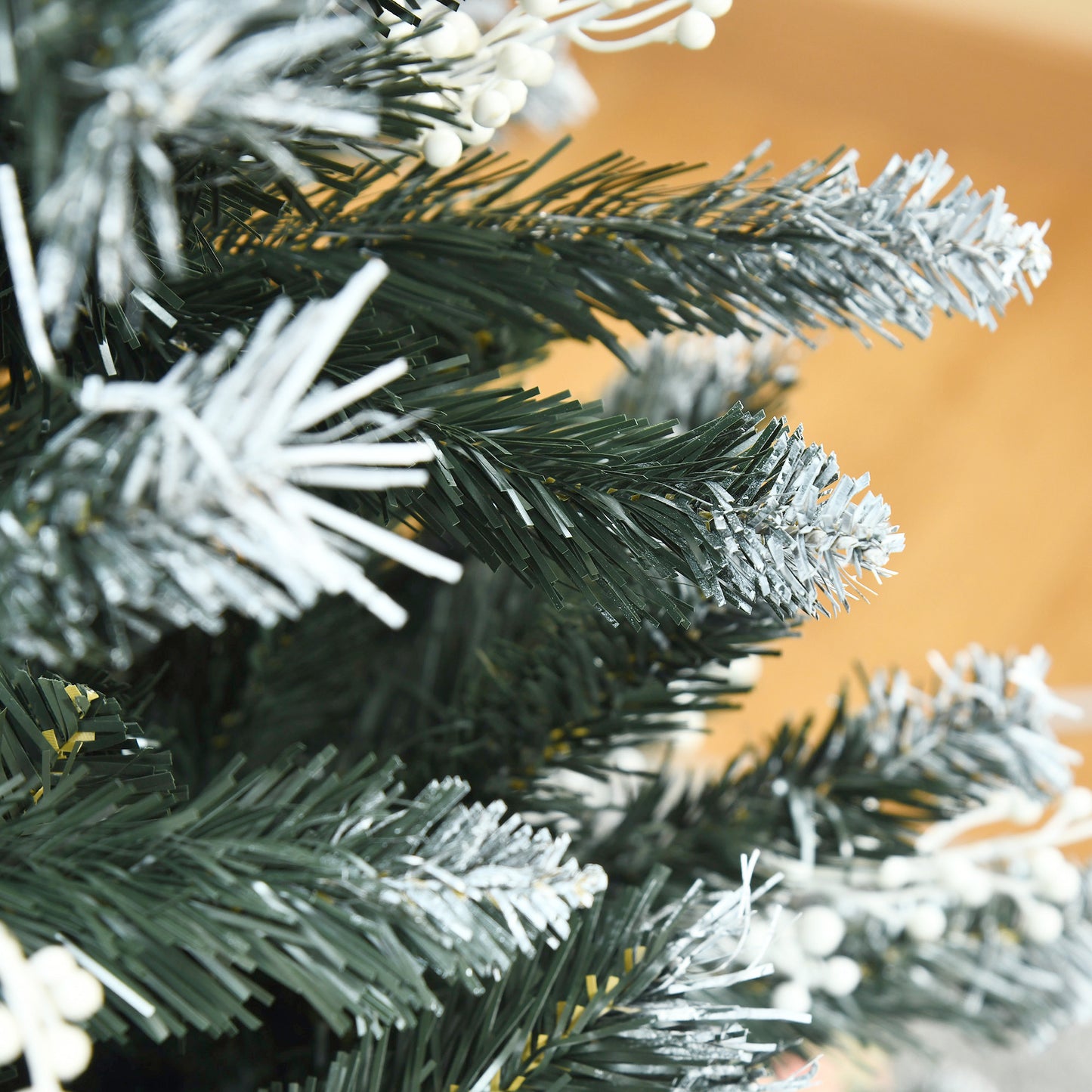 HOMCOM 6FT Artificial Snow Dipped Christmas Tree Xmas Pencil Tree Holiday Home Indoor Decoration with Foldable Feet White Berries Dark Green