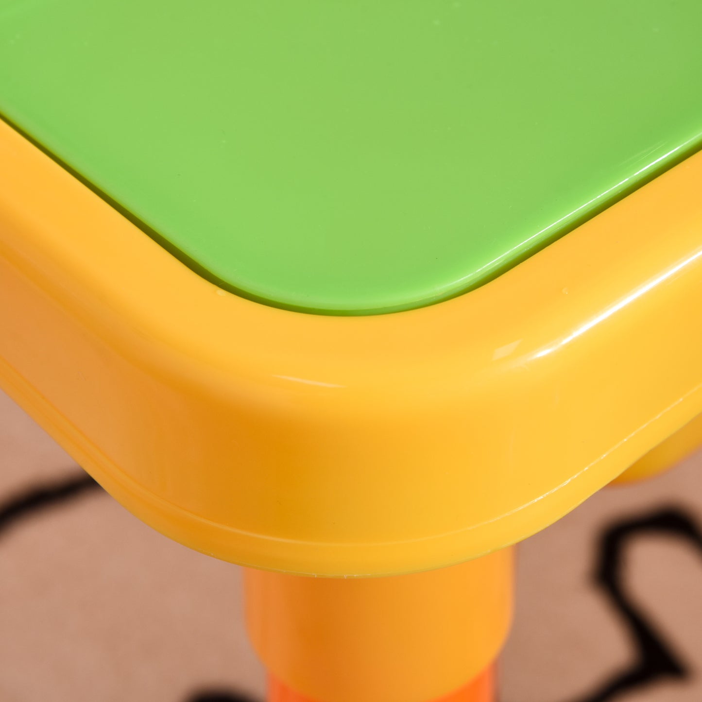 HOMCOM Sand and Water Table Beach Toy Set 2 in 1 Outdoor Activities Playset for Kids with Lid and Accessories Double Compartment Sandpit Sandbox